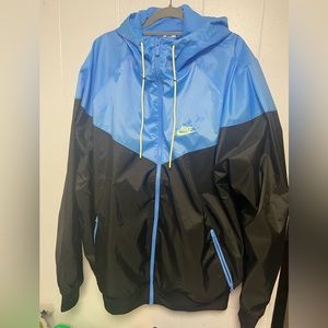 🔥🔥NIKE WINDRUNNER HOODED JACKET
